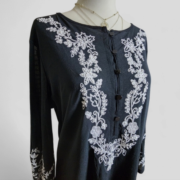 Susan Graver | Women's Embroidered Top - Picture 4 of 11